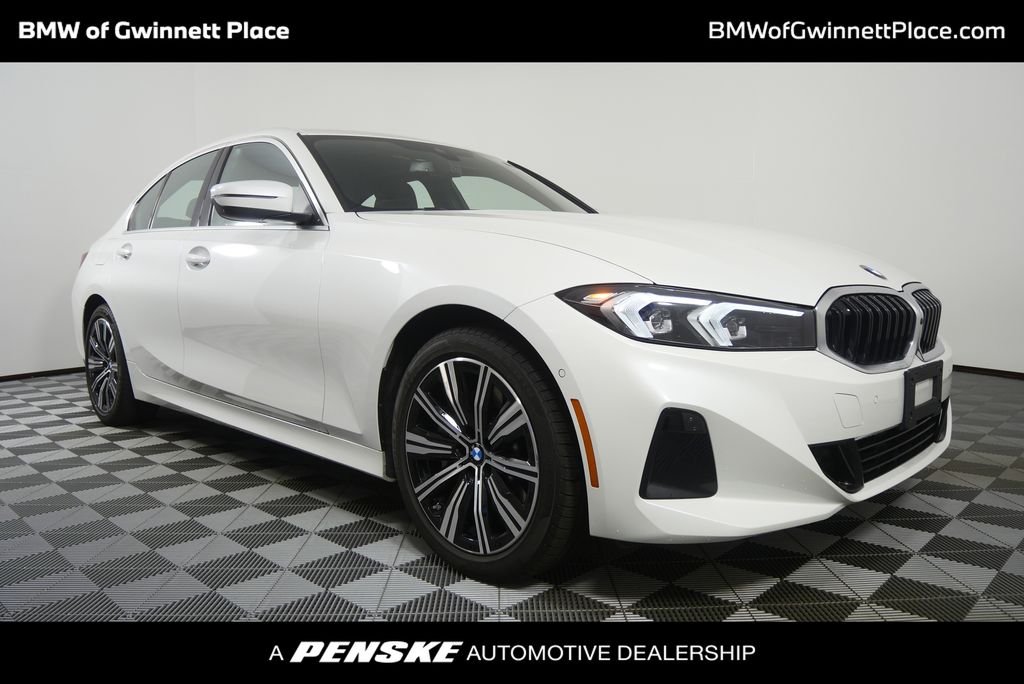 2025 BMW 3 Series 330i Sedan's photo