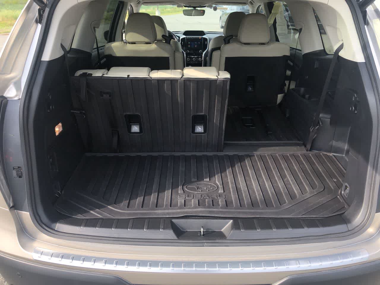 Used 2020 Tungsten Metallic Subaru Limited image 17