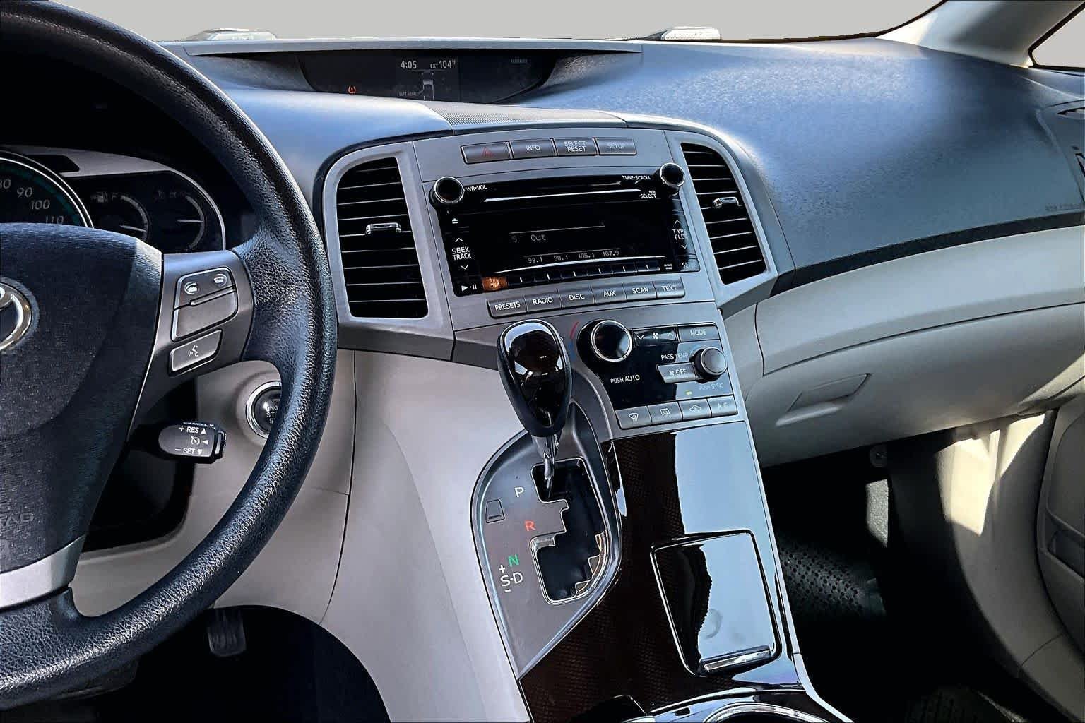 Pre-Owned 2011 Toyota Venza