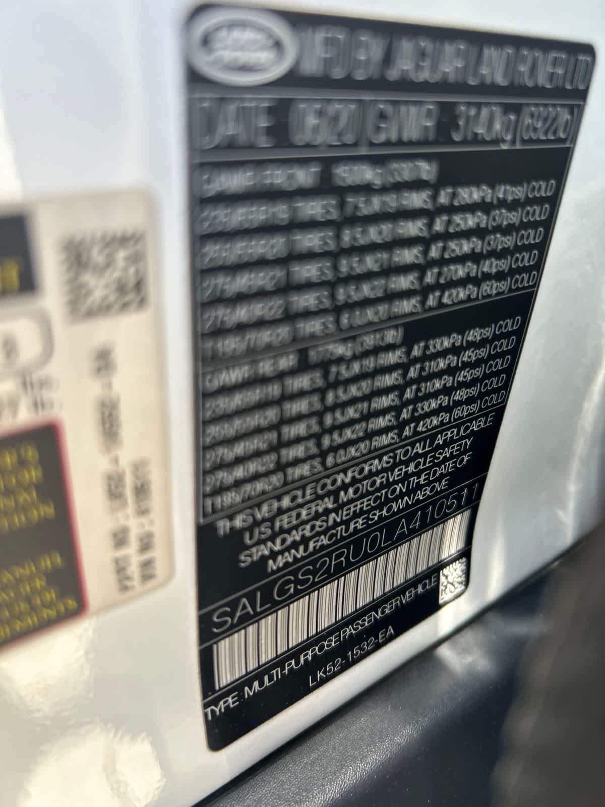 Used 2020  Land Rover HSE image 14
