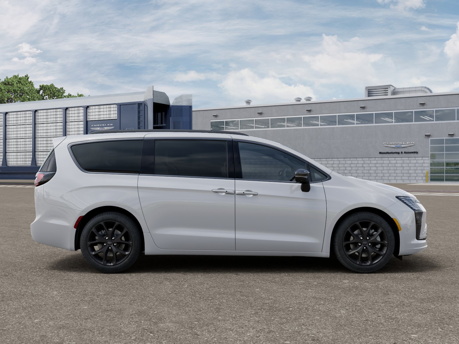 New 2027 Bright White Clear-Coat Exterior Paint Chrysler Limited image 12