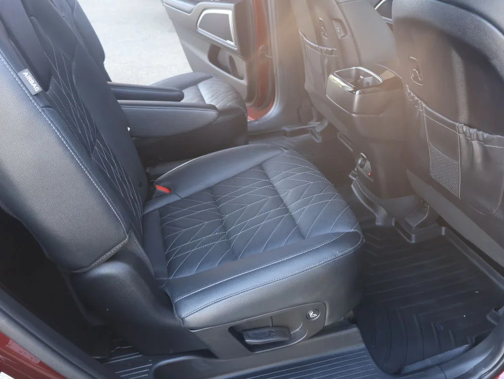 Used 2023 Red Kia SX-Prestige X-Line image 30