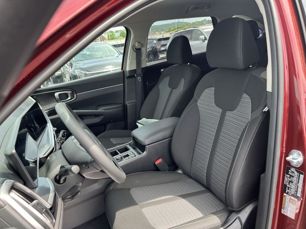 Used 2025 Red Kia LX image 17