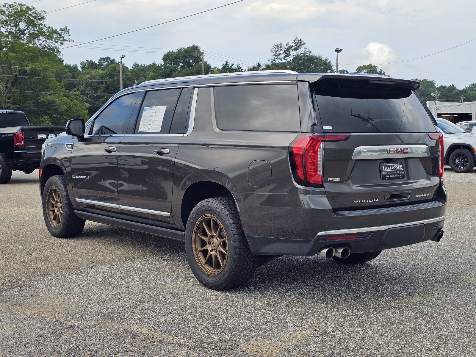 2021 GMC Yukon XL Denali - Photo 11
