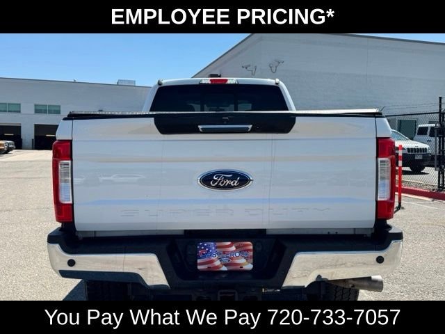 Used 2017 Oxford White Ford Lariat image 4