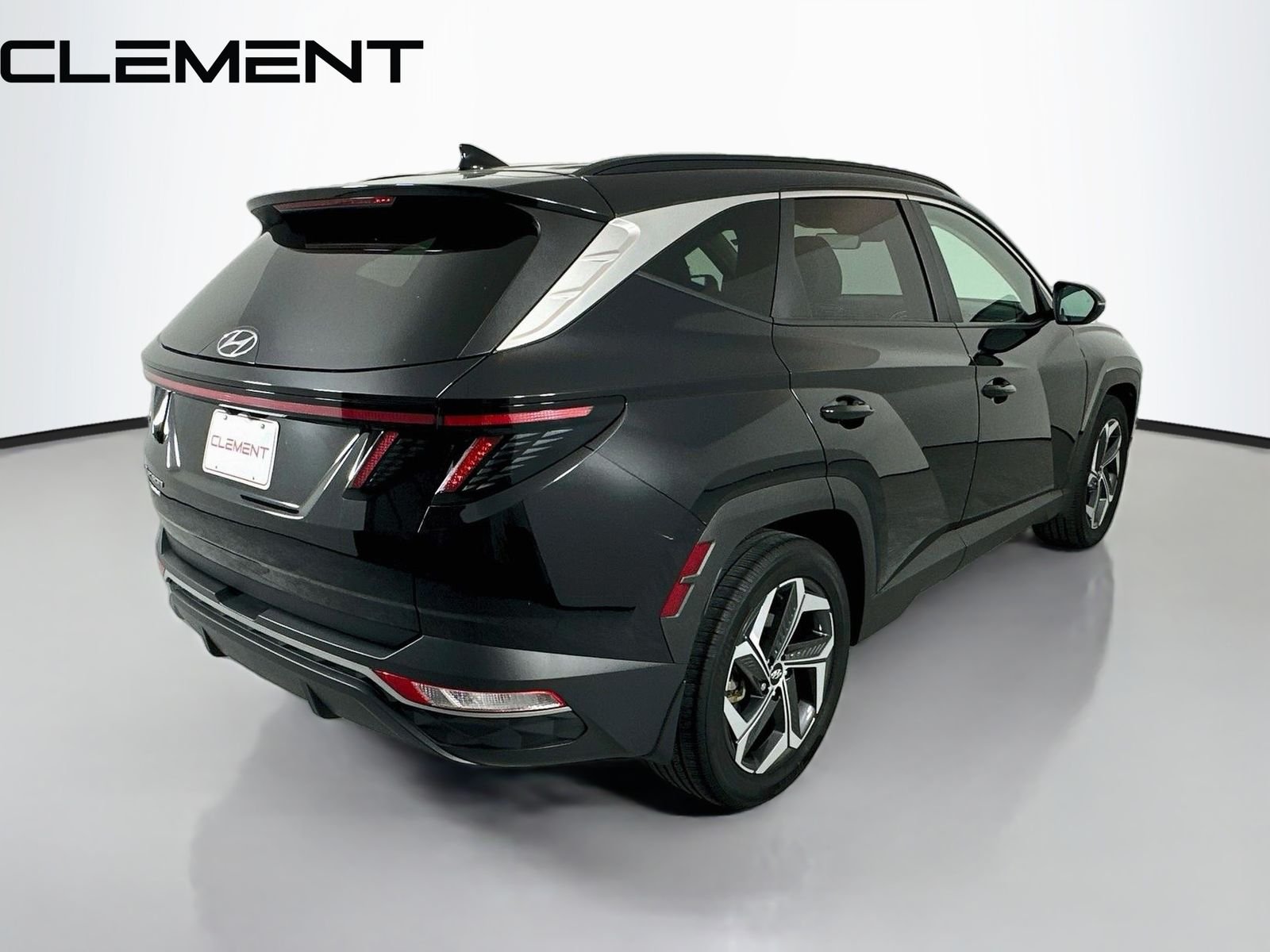 Certified Used 2022 Black Hyundai SEL image 7