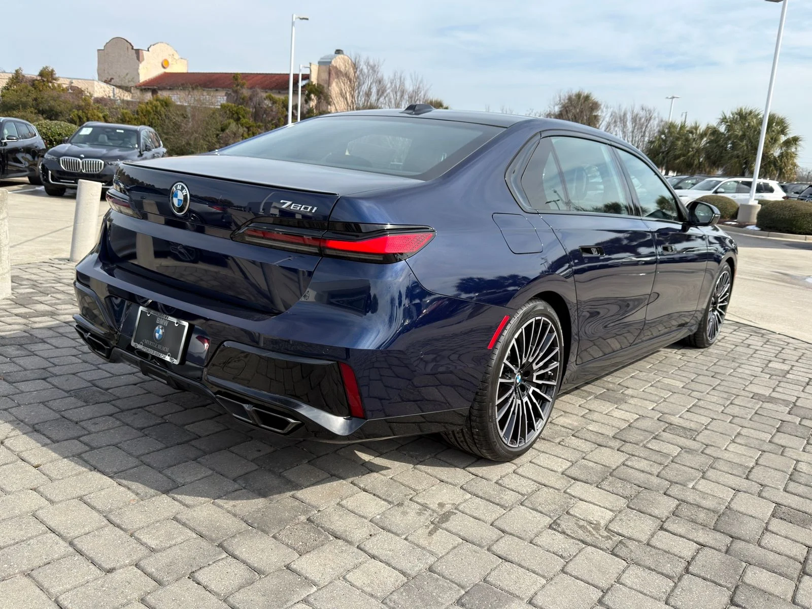 Used 2026 Tanzanite Blue II Metallic BMW 760i xDrive image 9