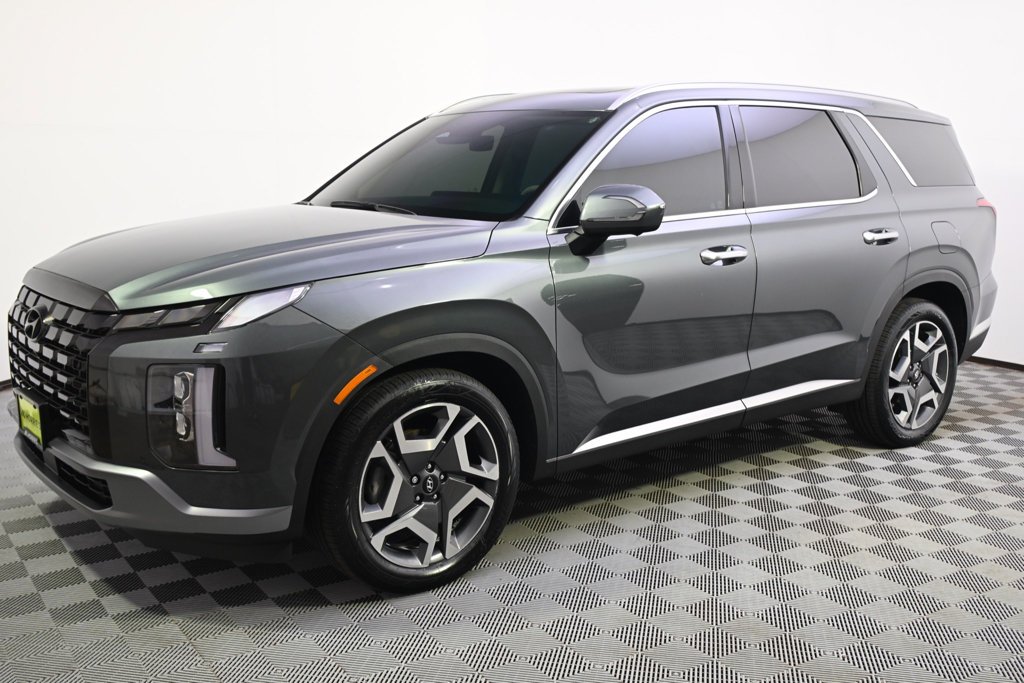 Certified Used 2024 Graphite Hyundai Limited image 2