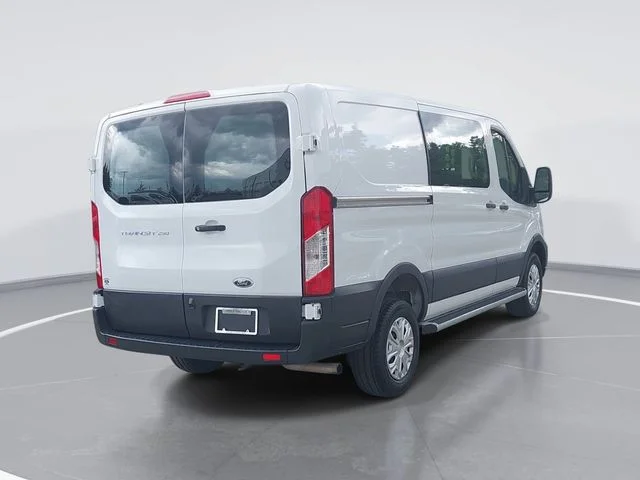Used 2025 White Ford Base image 3