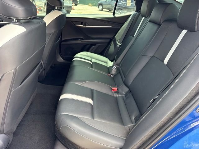 2025 Toyota Camry SE - Photo 20