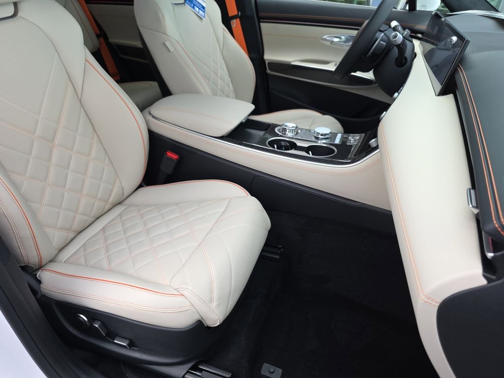 2026 GENESIS GV70 Sport Prestige - Photo 27