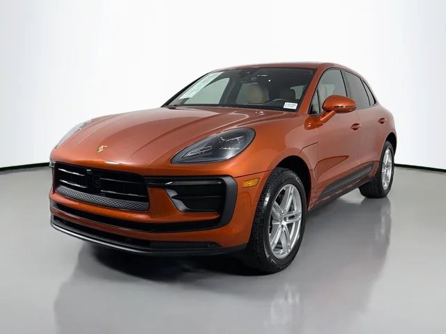 2023 Porsche Macan T
