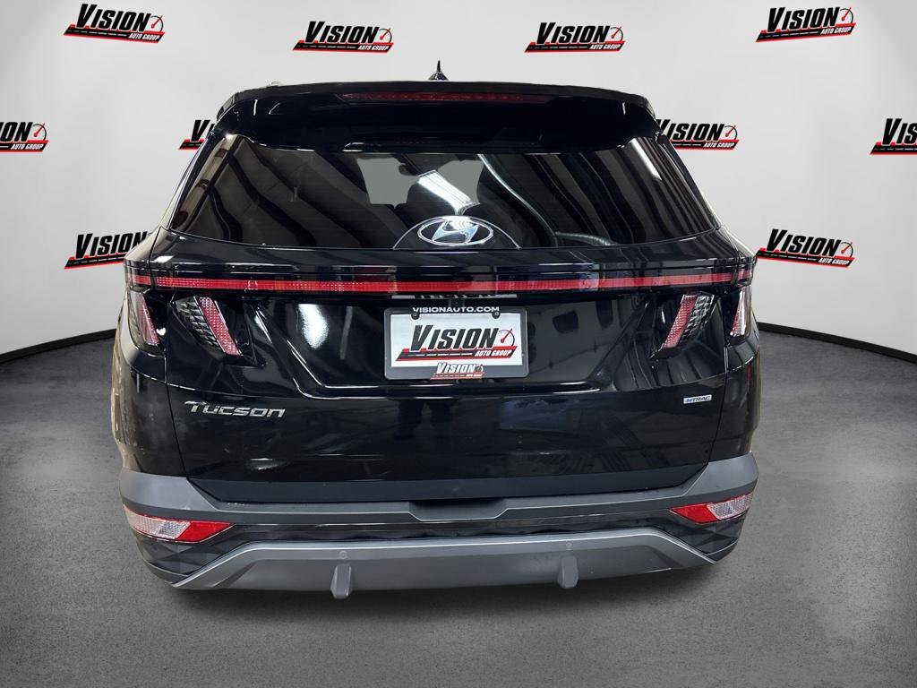 Used 2024 Black Hyundai Limited image 6