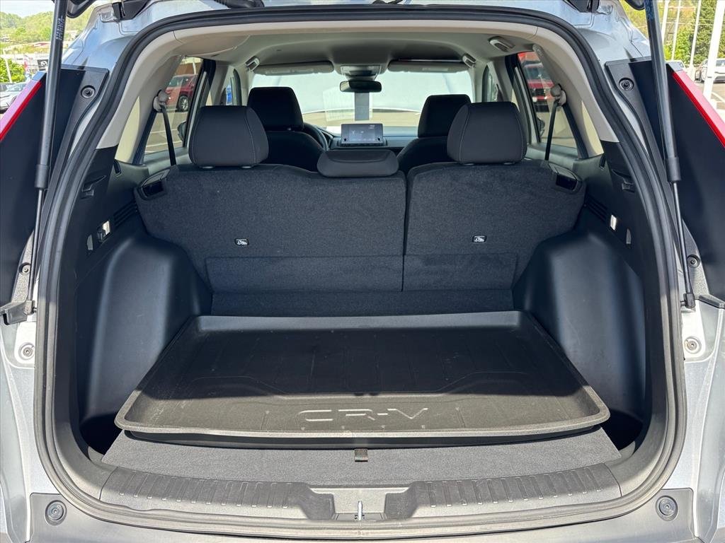 Used 2025 Solar Silver Metallic Honda LX image 28