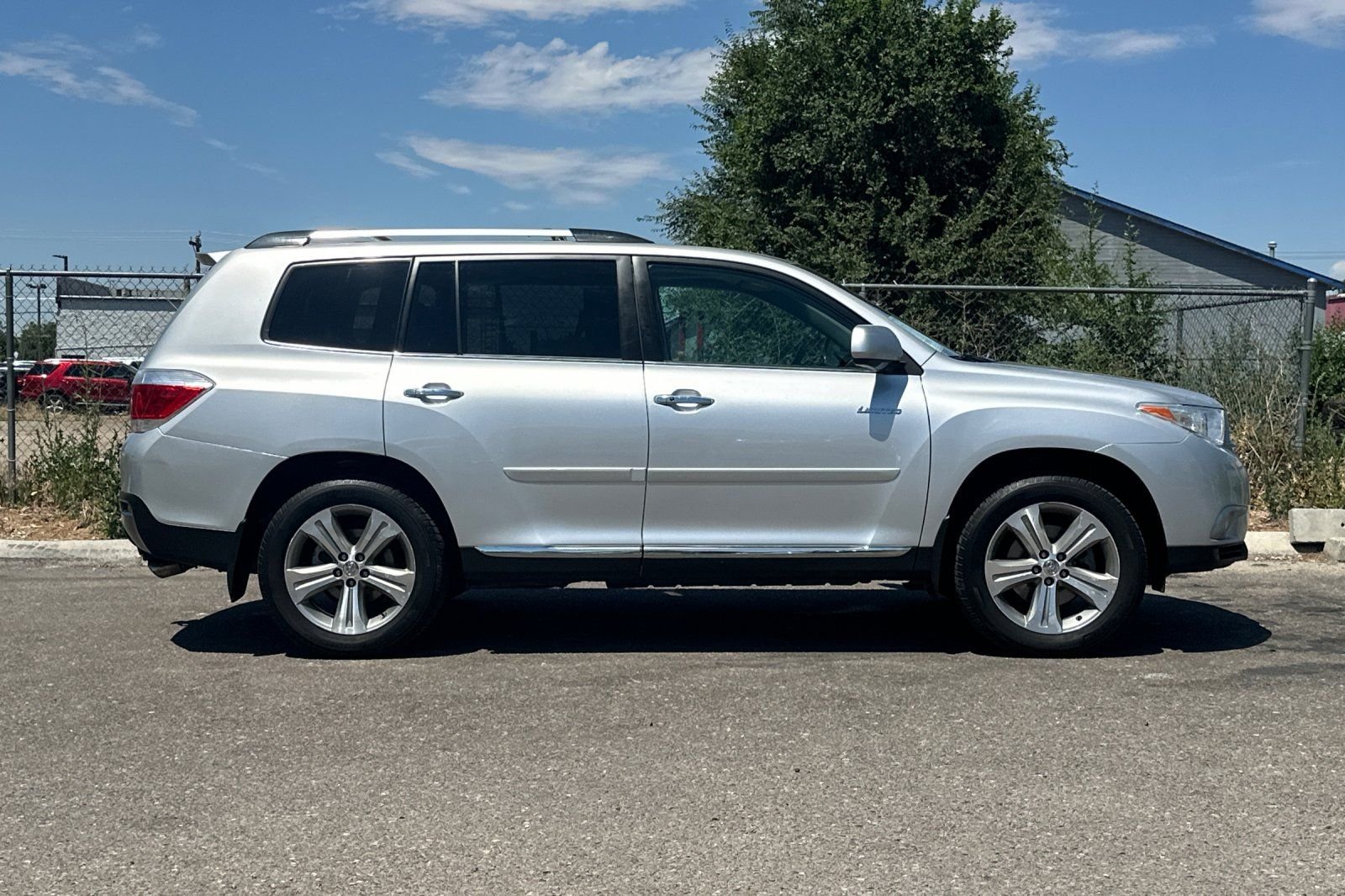 Used 2012 Silver Toyota Limited image 3