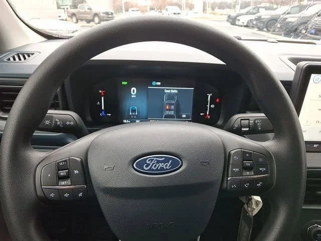 New 2026 Oxford White Ford XLT image 14