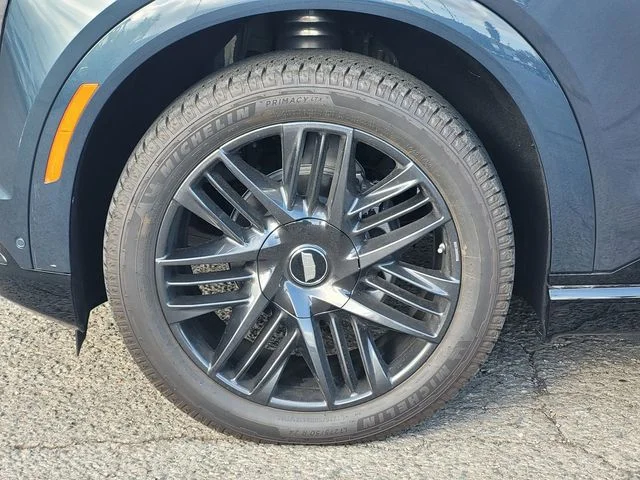 2025 Cadillac Escalade IQ Sport 2 - Photo 10