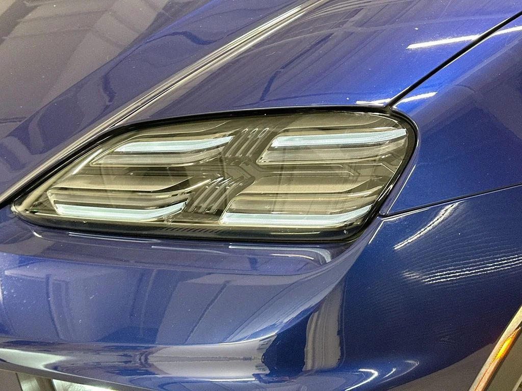 Used 2025 Blue Porsche 4S image 31