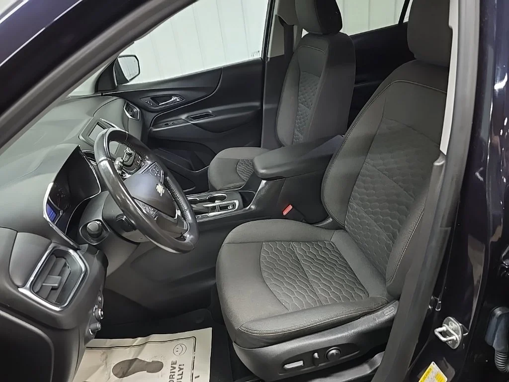 Used 2020 Blue Chevrolet LT image 29