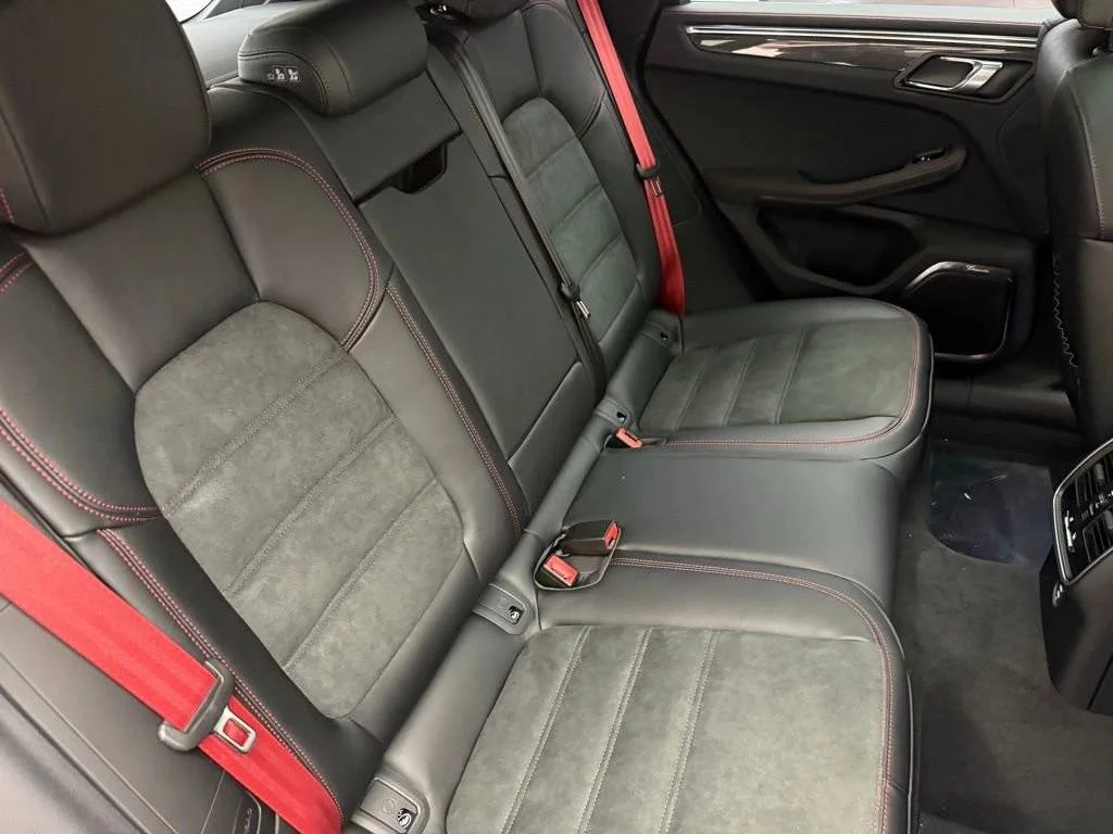 2026 Porsche Macan GTS - Photo 30