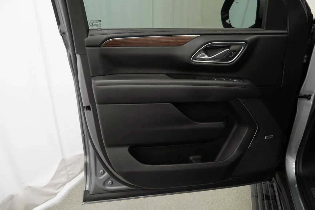 2023 Chevrolet Suburban High Country - Photo 30