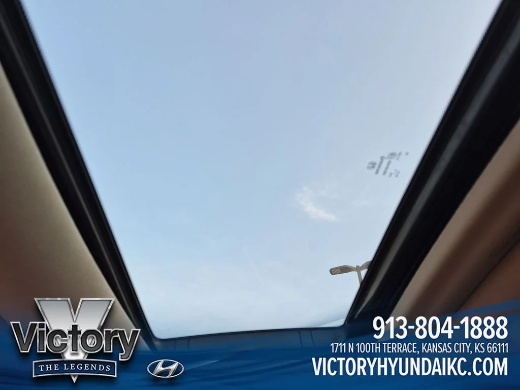 Used 2018  Honda EX-L image 21
