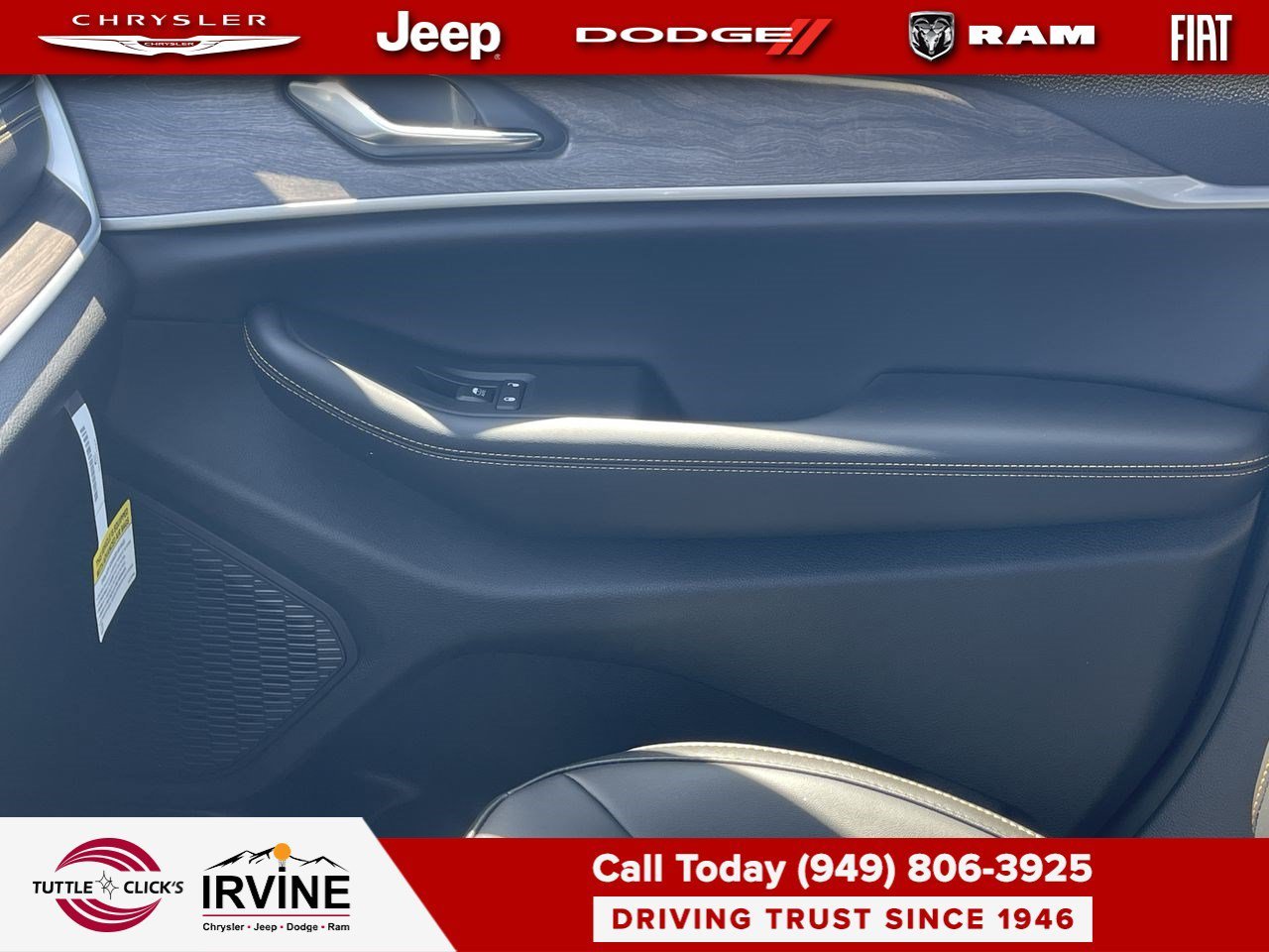 New 2026 Diamond Black Crystal Pearl-Coat Exterior Paint Jeep 85th Anniversary Edition image 21