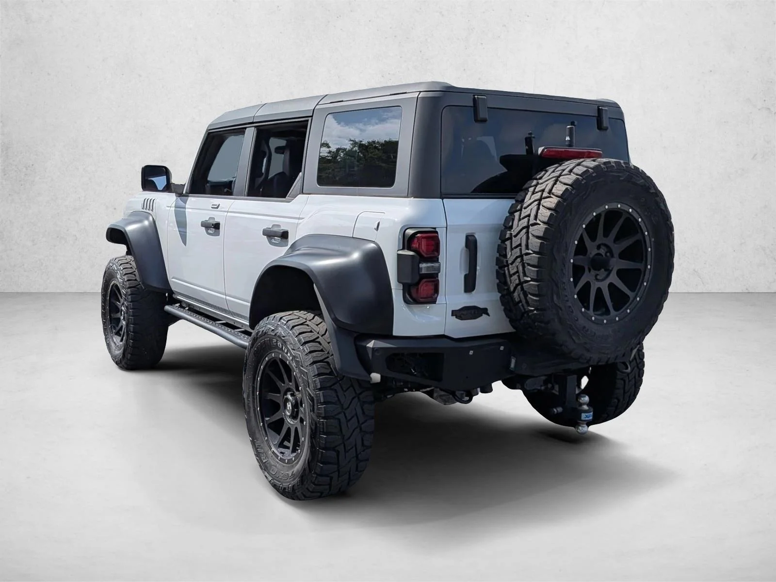 Used 2023 Oxford White Ford Raptor image 8