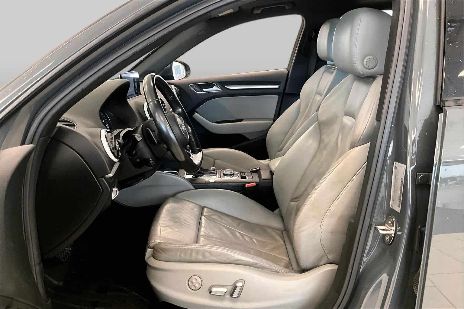 Pre-Owned 2017 Audi A3 Sportback E-tron Premium