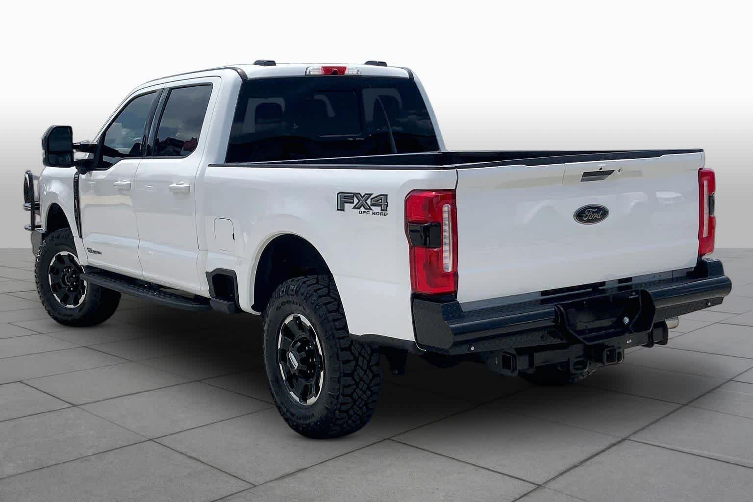 Used 2024 Star White Ford LARIAT image 12