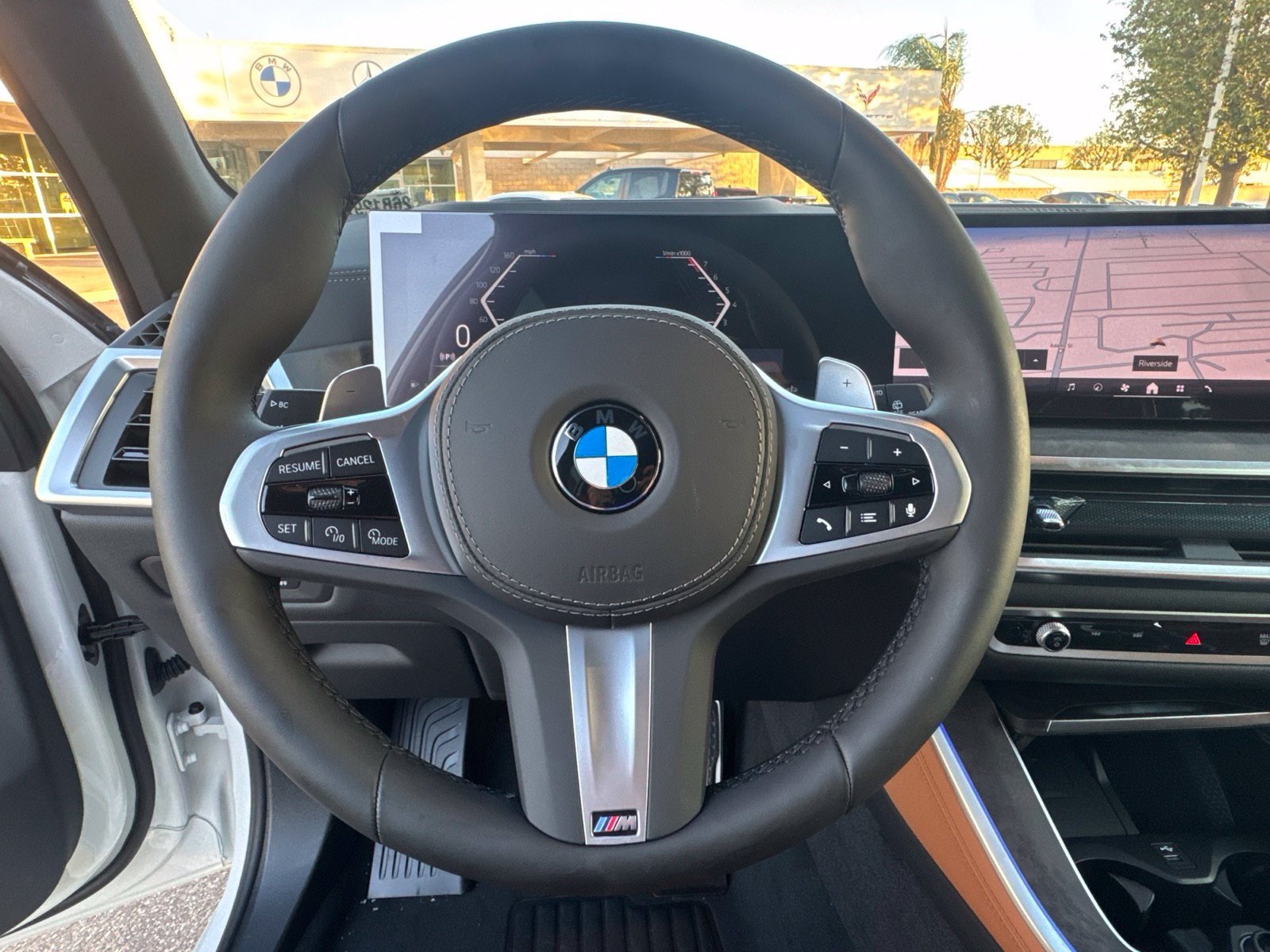New 2026 Mineral White Metallic BMW sDrive40i image 22