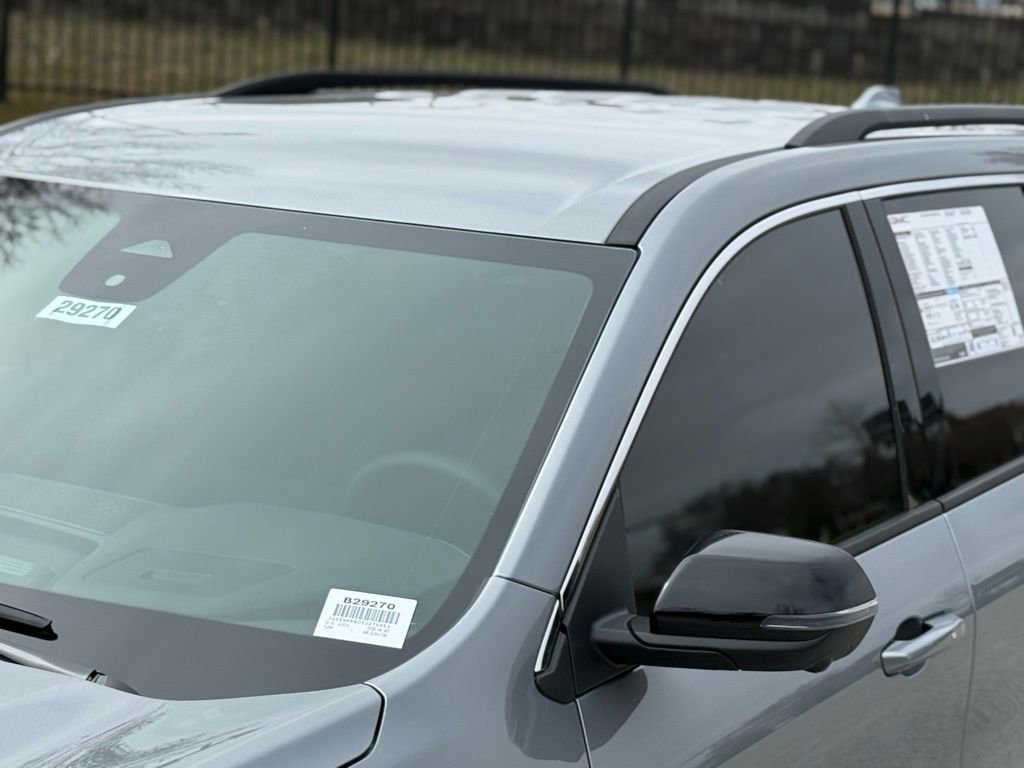 2026 GMC Acadia Elevation - Photo 9