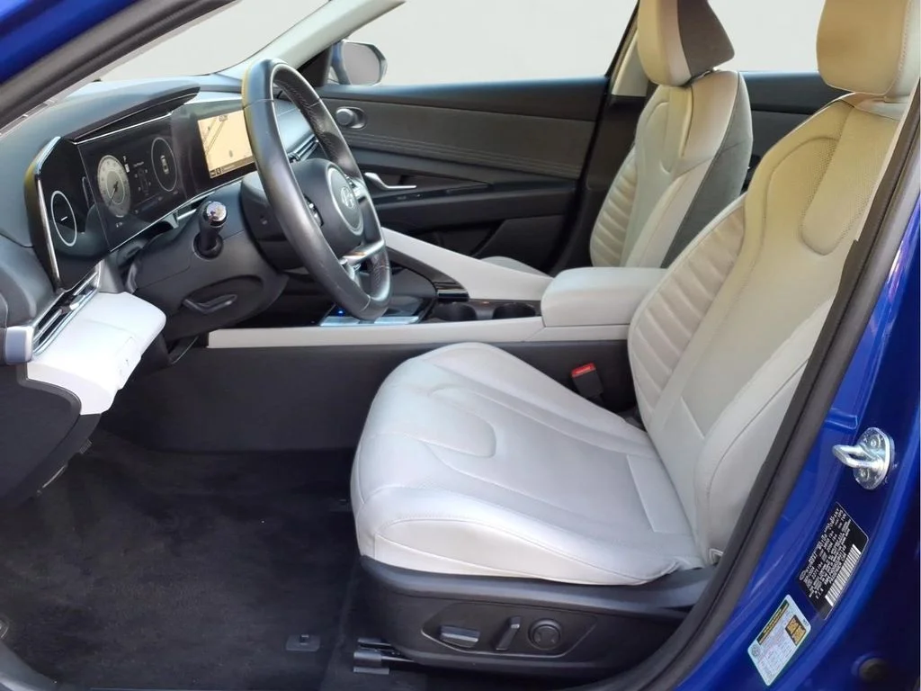 Used 2025 Blue Hyundai Limited image 17