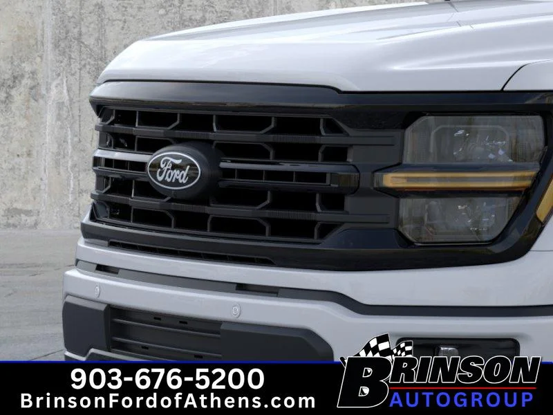New 2026 Oxford White Ford XLT image 17
