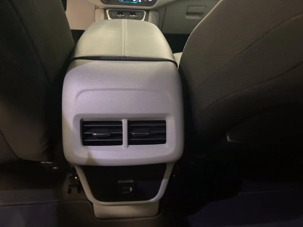 Used 2024 Sterling Metallic GMC SLE image 17
