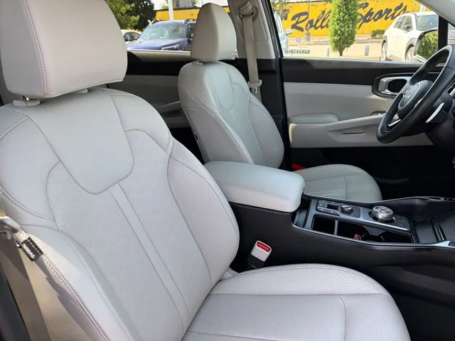 Certified Used 2025 Beige Kia EX image 25