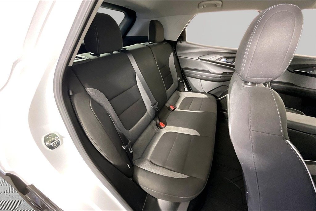 Used 2023 White Chevrolet LT image 22