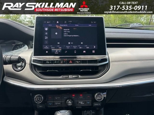 Used 2024 Gray Jeep Limited image 20