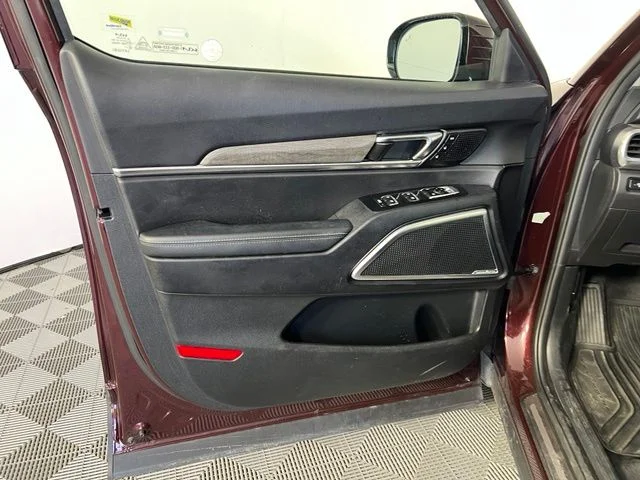Used 2022 Purple Kia SX image 18