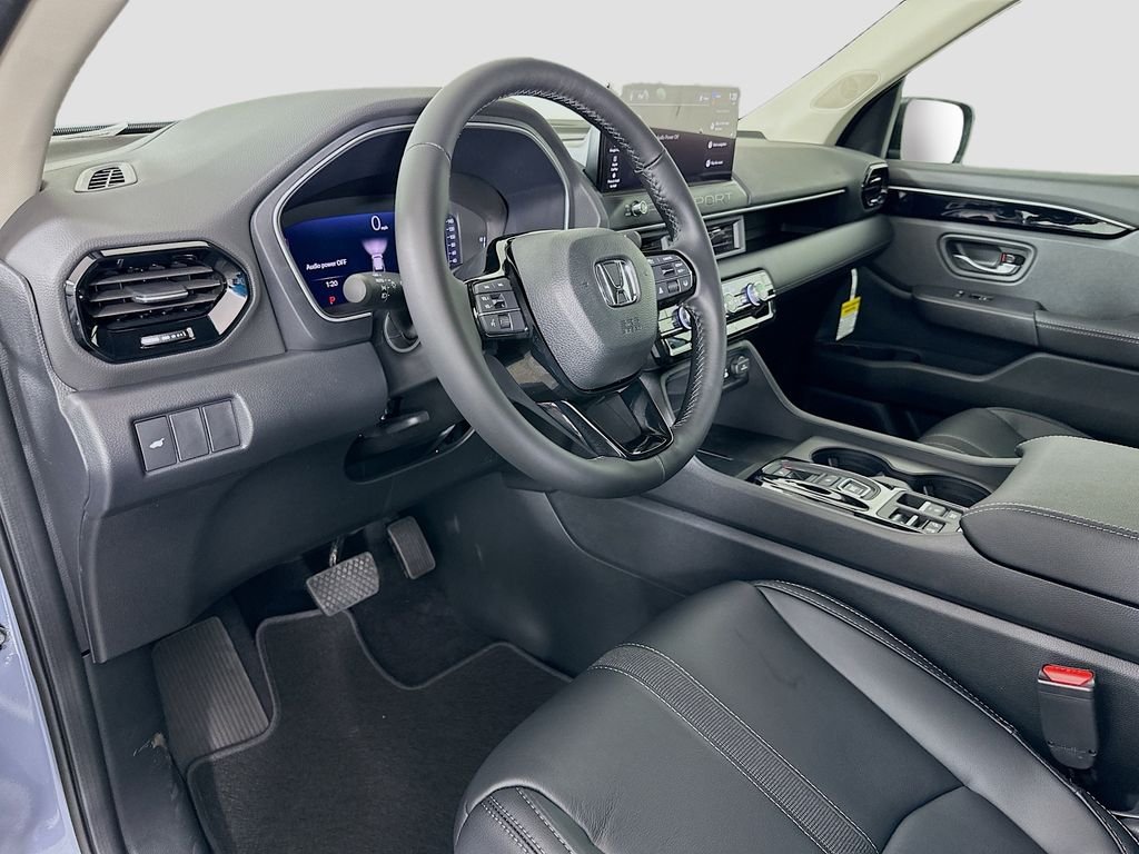 New 2026 Sonic Gray Pearl Honda RTL image 9