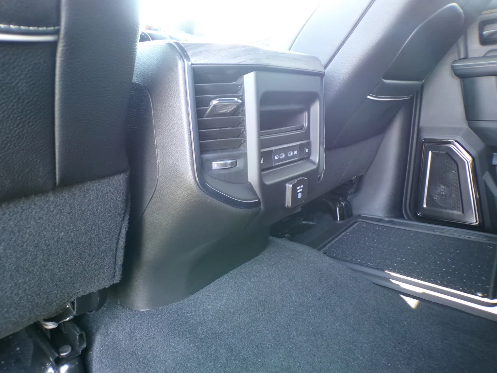 New 2026 Ceramic Gray Clearcoat RAM Limited image 20