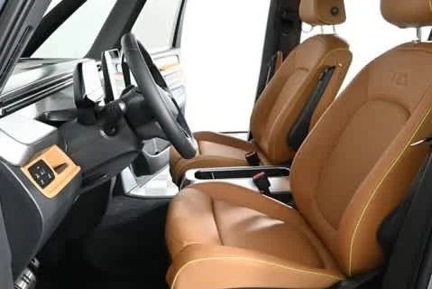 2025 Volkswagen ID. Buzz PRO S - Photo 28