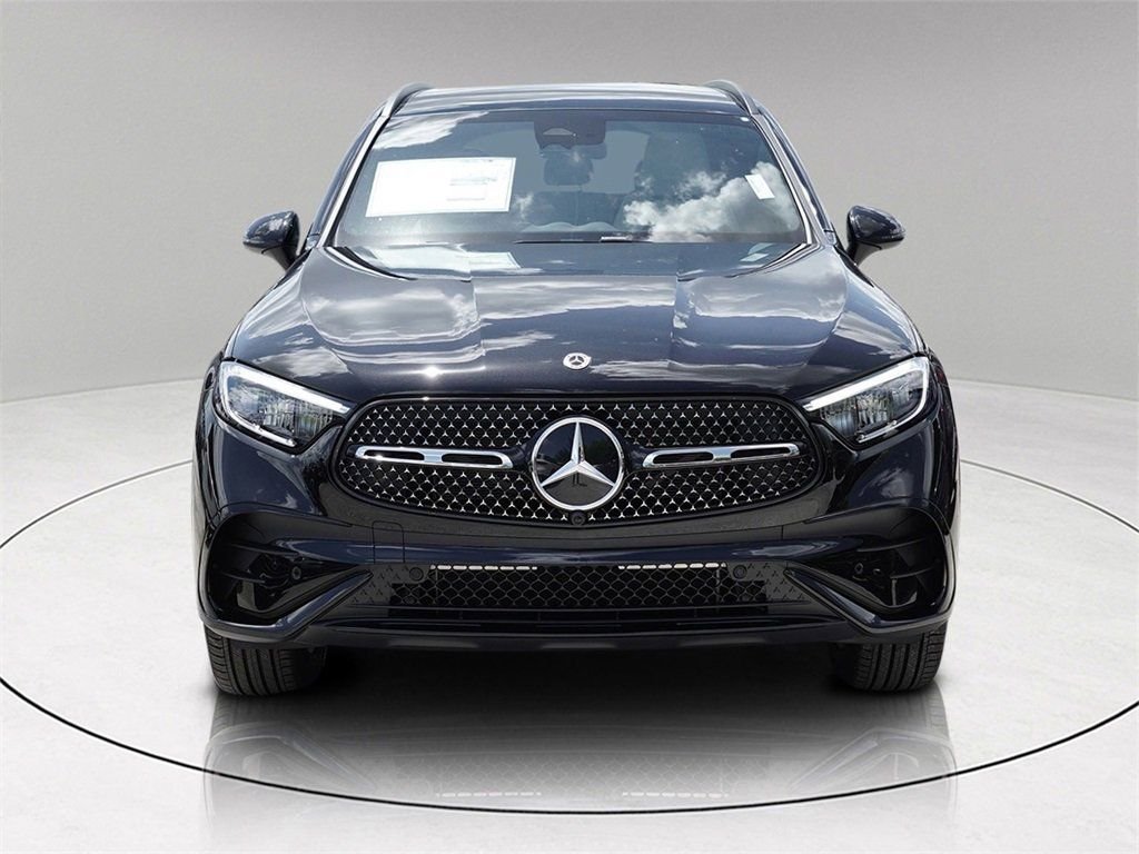 2026 Mercedes-Benz GLC Base - Photo 2