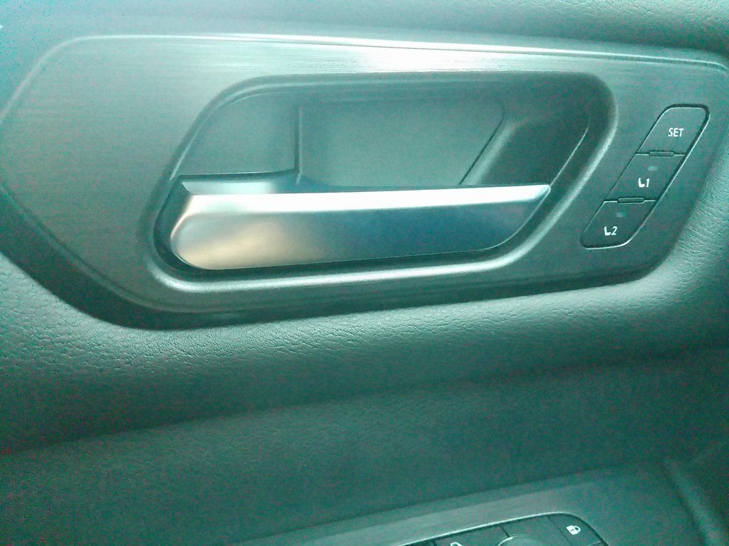 2026 Nissan Armada SL - Photo 56