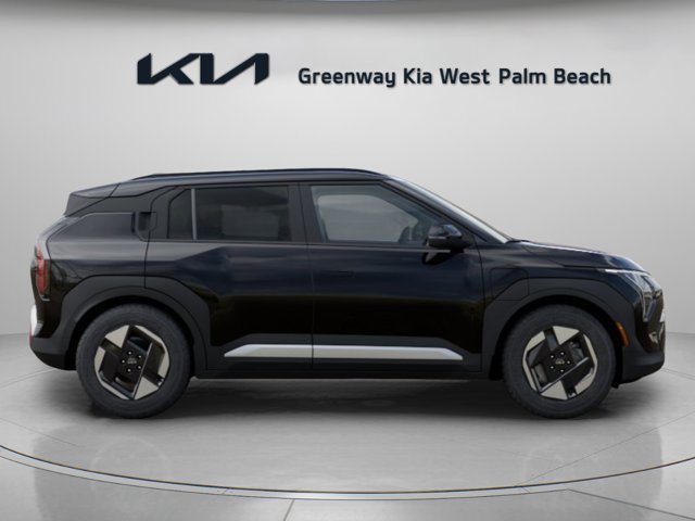 New 2027 Black Kia  image 9