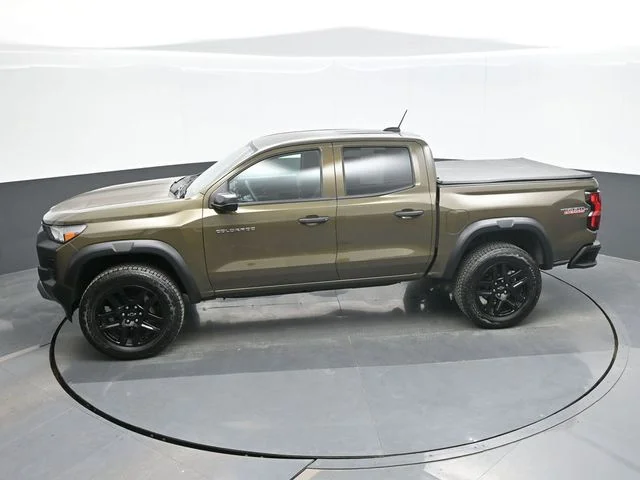 Used 2025 Brown Chevrolet Trail Boss image 12