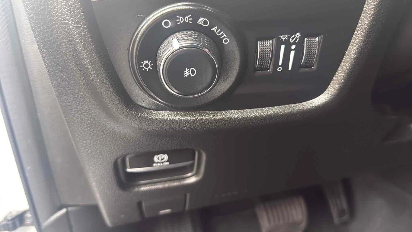 2023 Jeep Grand Cherokee Limited - Photo 12