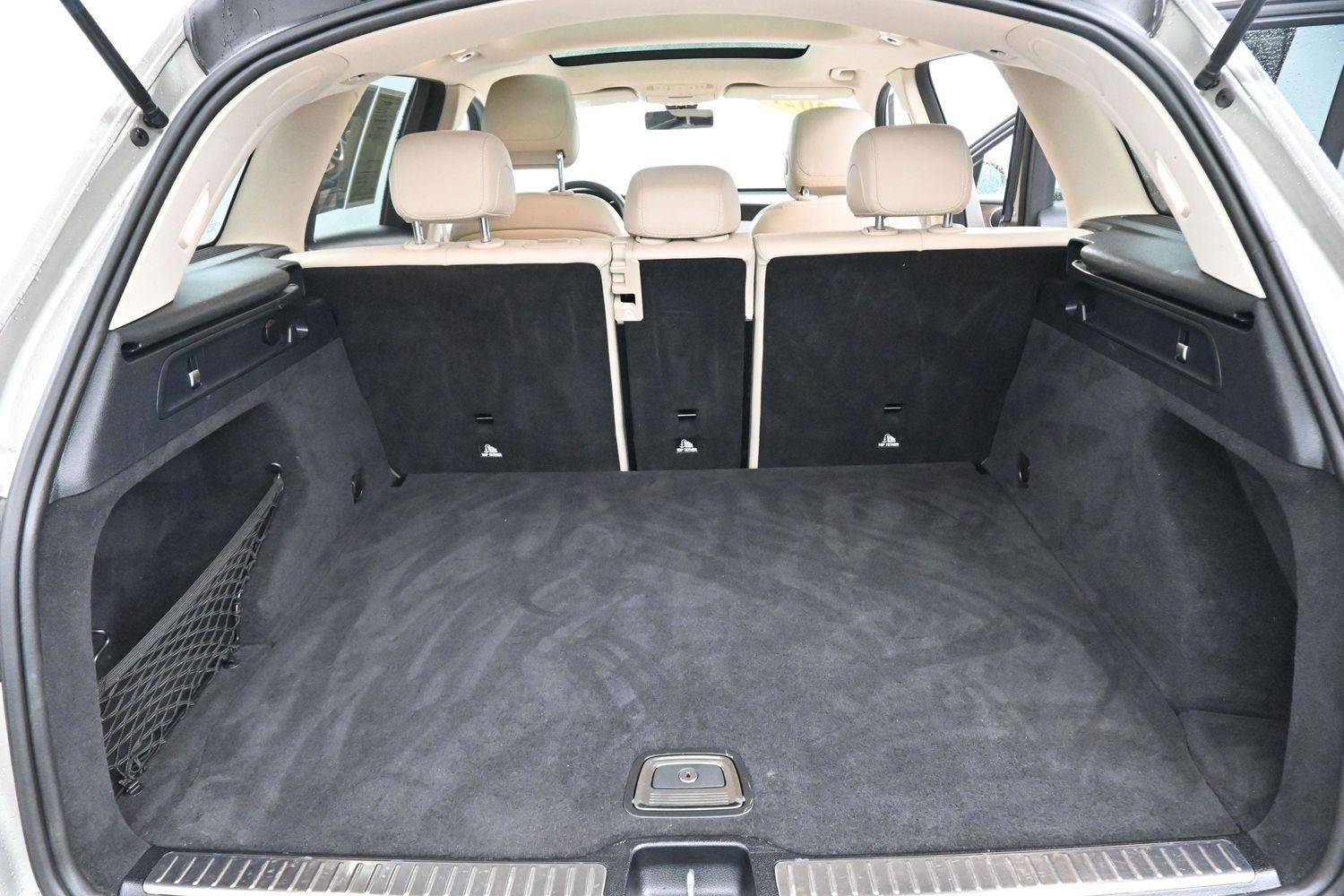 Used 2021 Mojave Silver Metallic Mercedes-Benz GLC 300 image 9