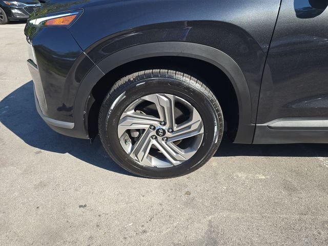 Used 2021 Gray Hyundai SE image 10
