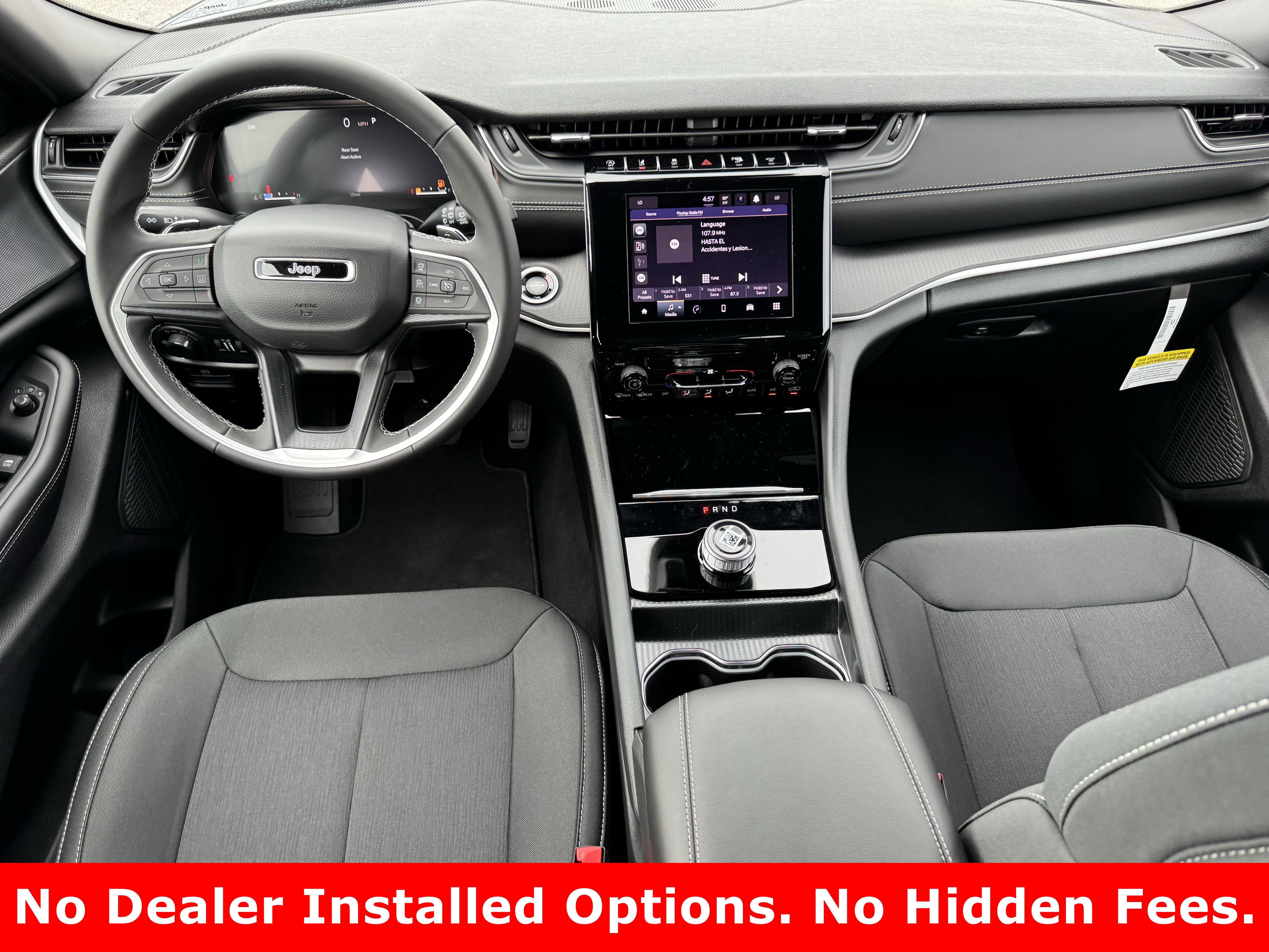 New 2026 Diamond Black Crystal Pearl-Coat Exterior Paint Jeep Laredo image 9